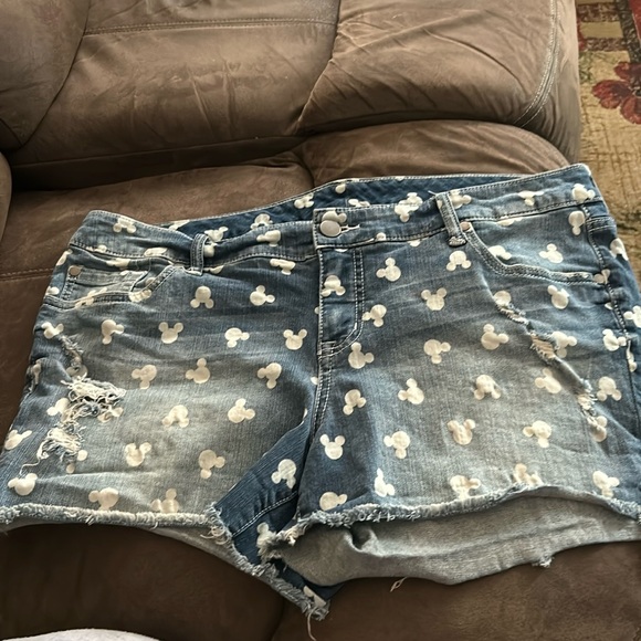 Disney Shorts Disney Distressed Denim Short Shorts Poshmark disney-shorts-disney-distressed-denim-short-shorts-poshmark